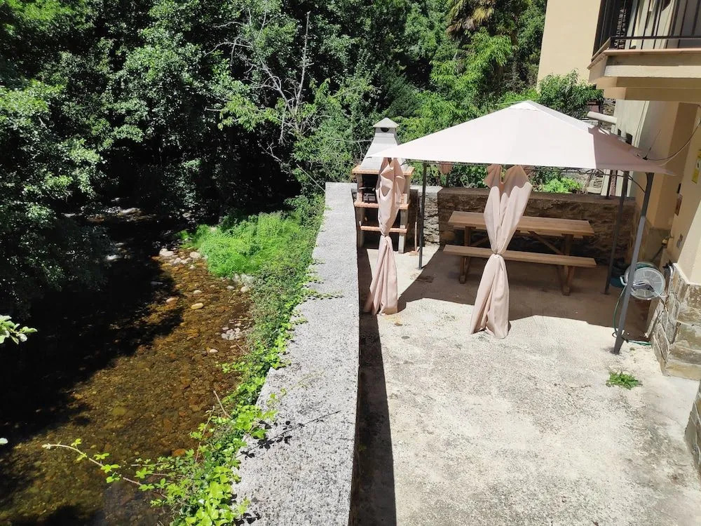 Apartamentos el Rincon de Limes