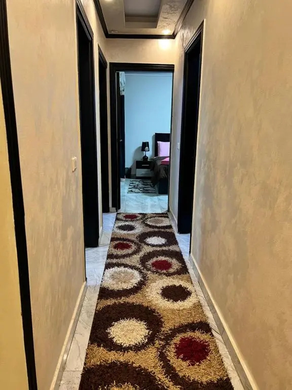 Hk pyramids inn
