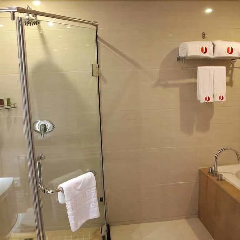 Gongyi Huayu International Hotel