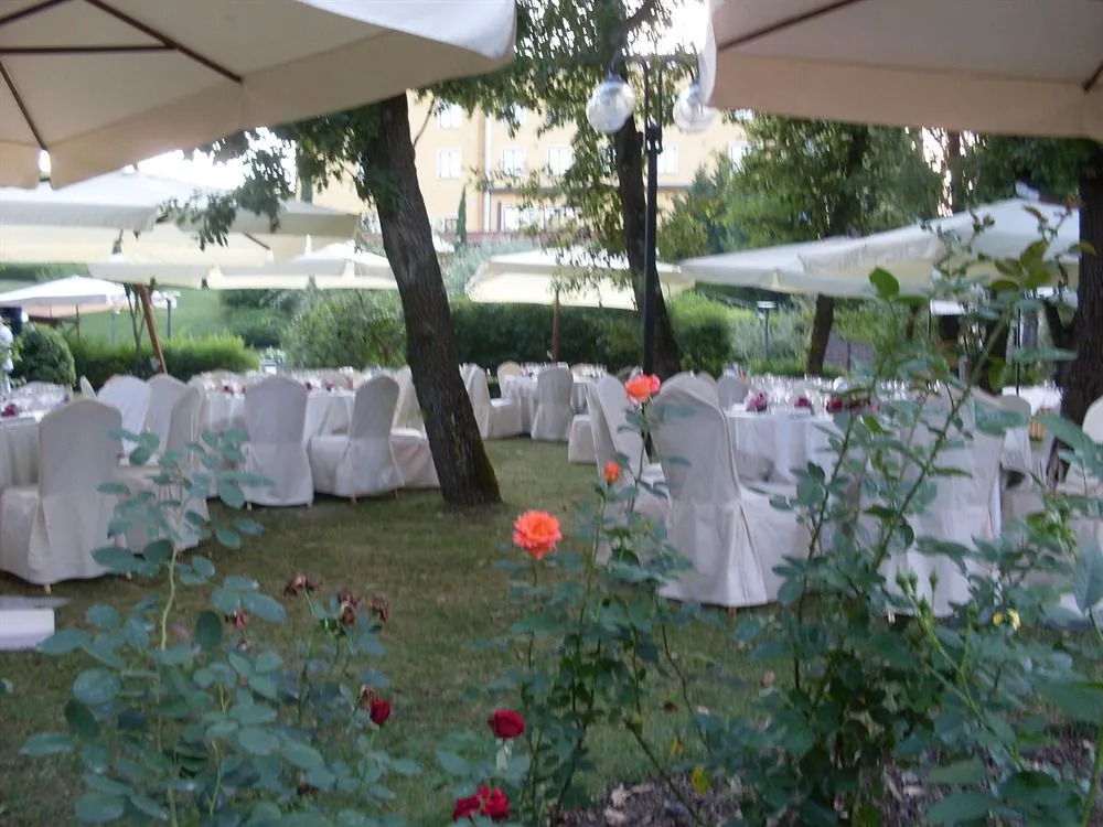 Bei Park Hotel
