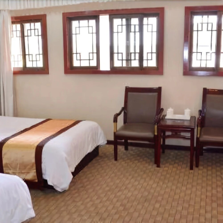 Wudang Mountain Tianyi Holiday Hotel
