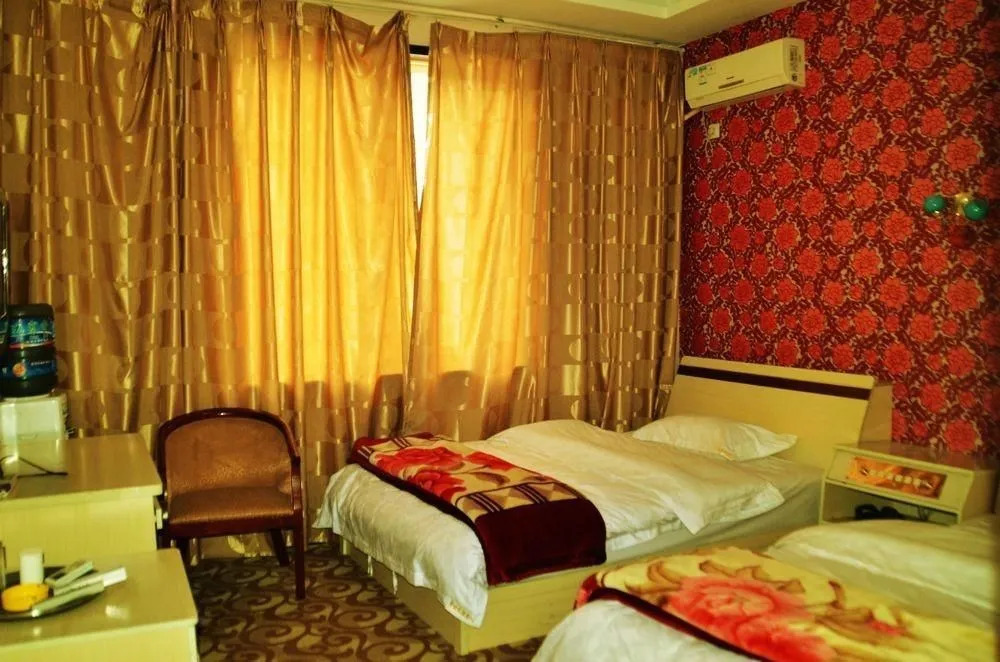 Shuangliu Xinshiji Hotel
