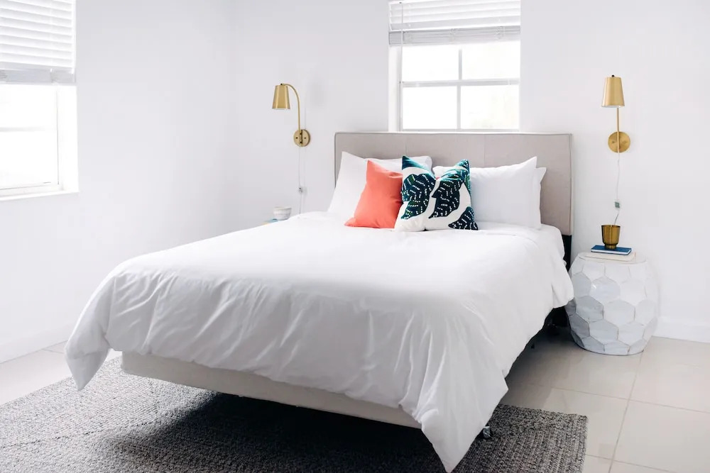 Colorful 1BR in Miami River Inn by Sonder