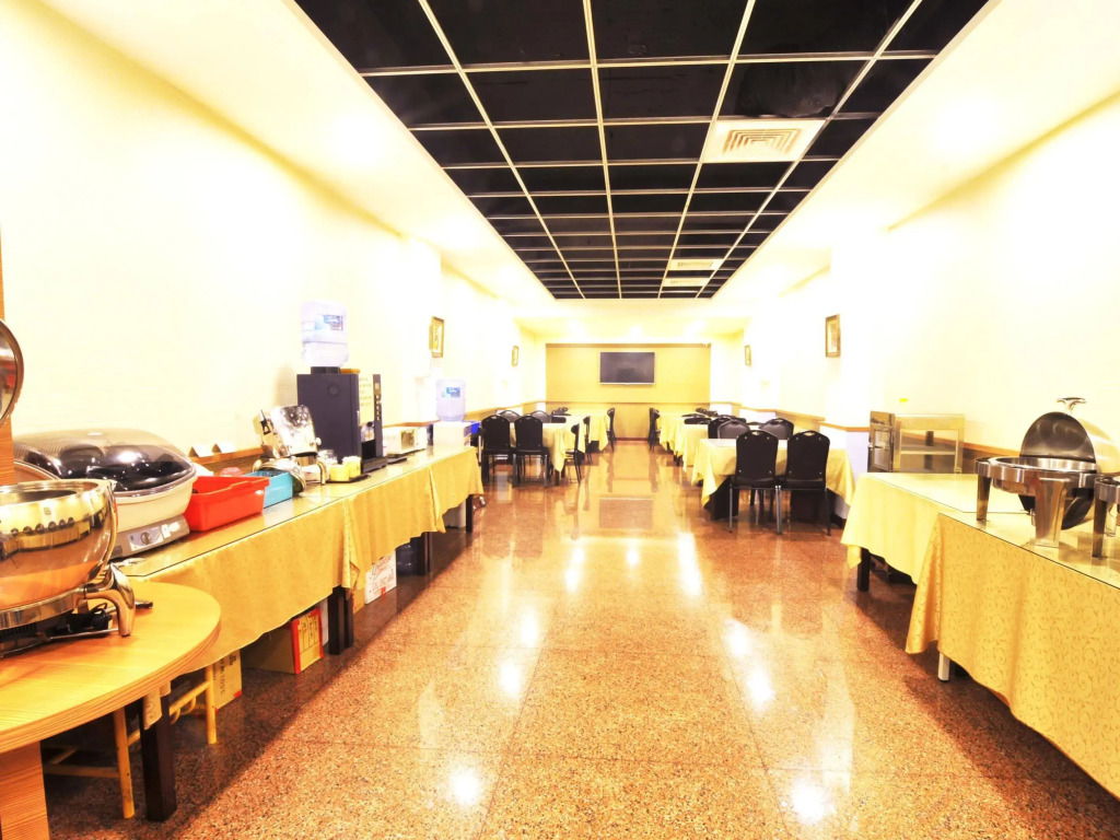 Lotus Yuan Business Hotel