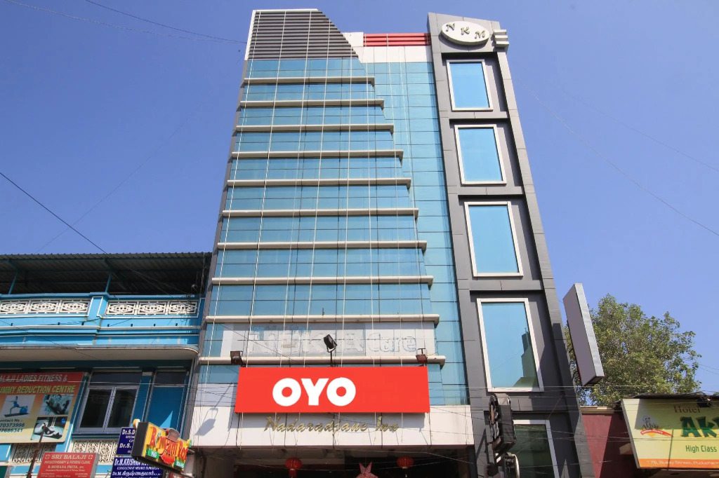 OYO 7466 Le Beach