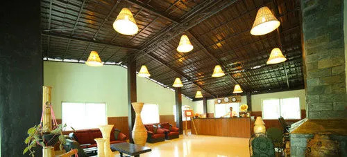 Woodpecker Resort