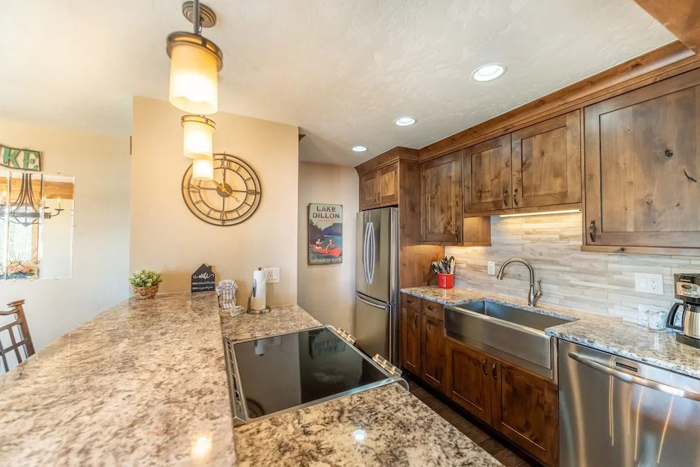 Lake Cliffe #303, Building E By Summit County Mountain Retreats