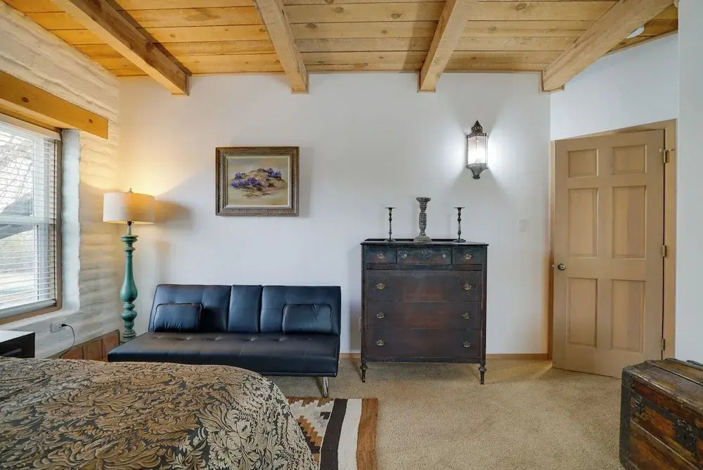 Las Cruces Home La Casa Blanca w/ Courtyard