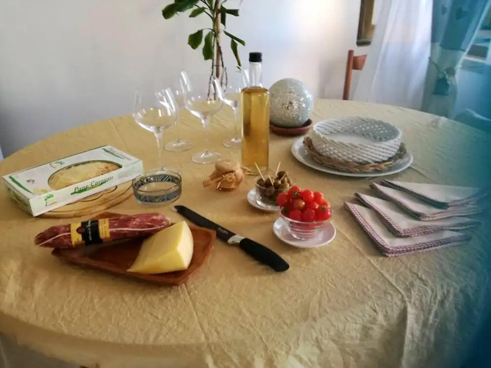 Apartment With 2 Bedrooms in Quartu Sant'elena, With Furnished Garden