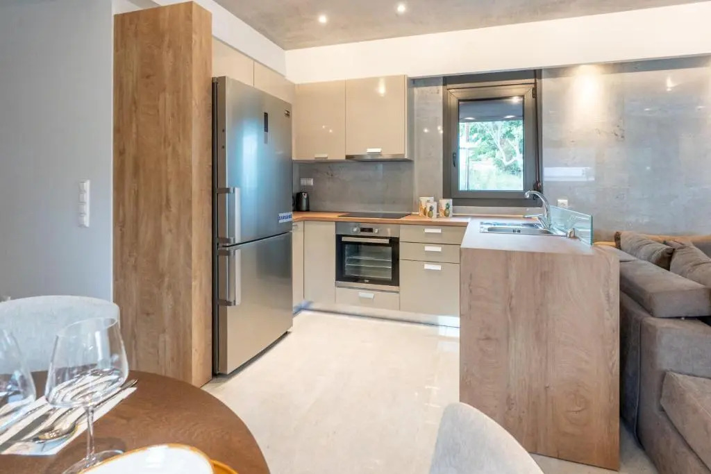 3 DOORS VILLAS
