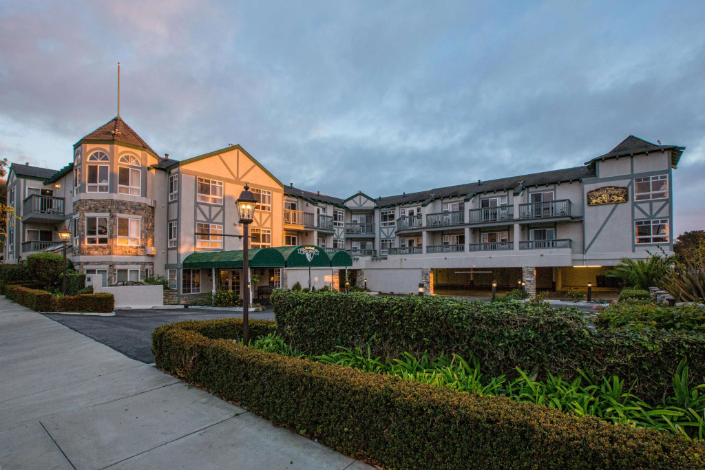 Ascot Suites Morro Bay
