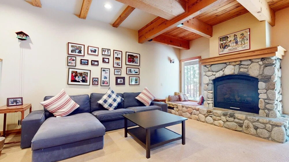 Val DIsere 9 Spacious and Walk to The Village, Washer Dryer, Gas Grill, Master Suites and More by RedAwning