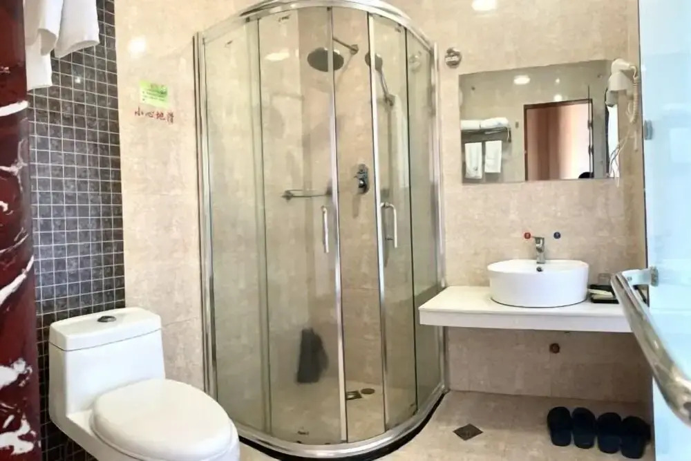 Jinri Business Hotel