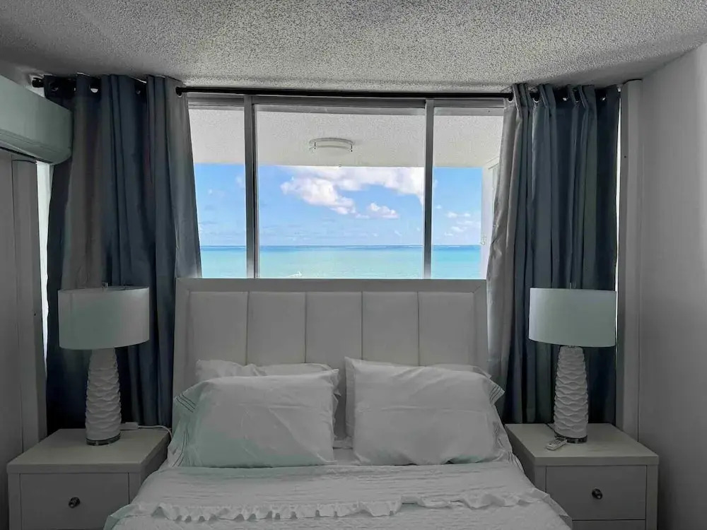 Oceanfront Paradise Marina Views Balcony
