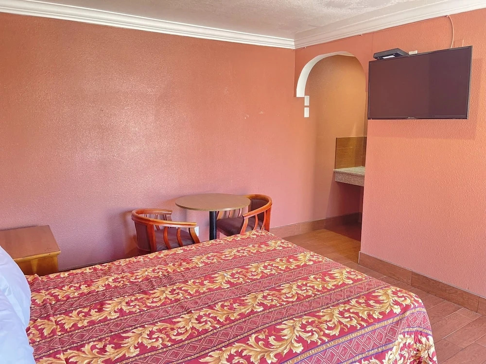 Twenty-First Century Inn
