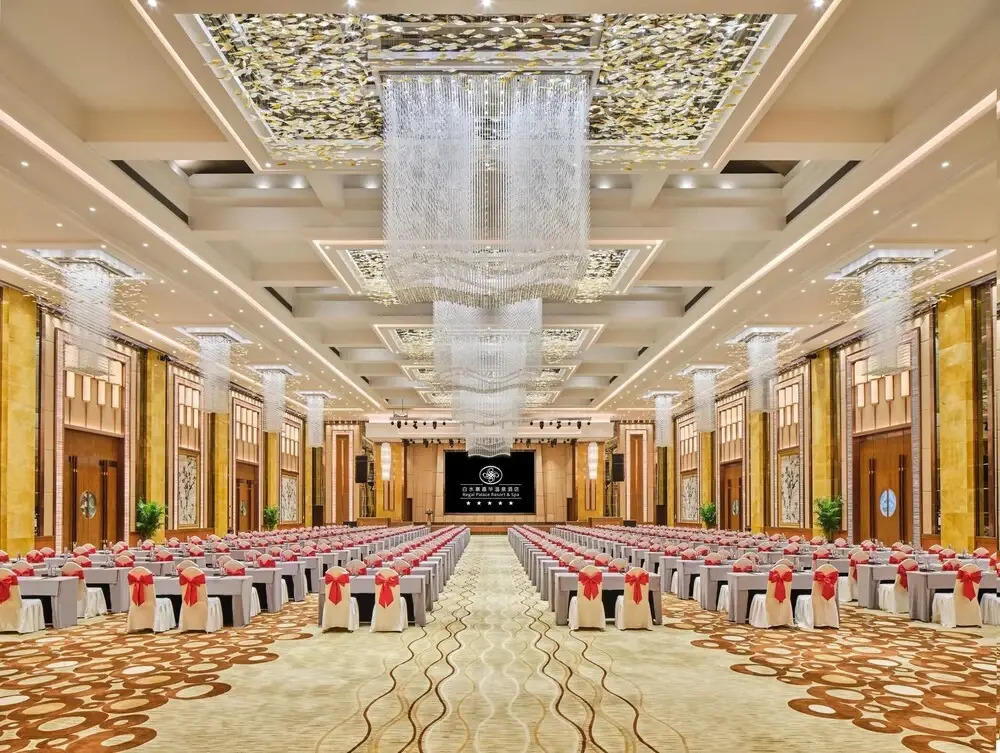 Regal Palace Resort&Spa