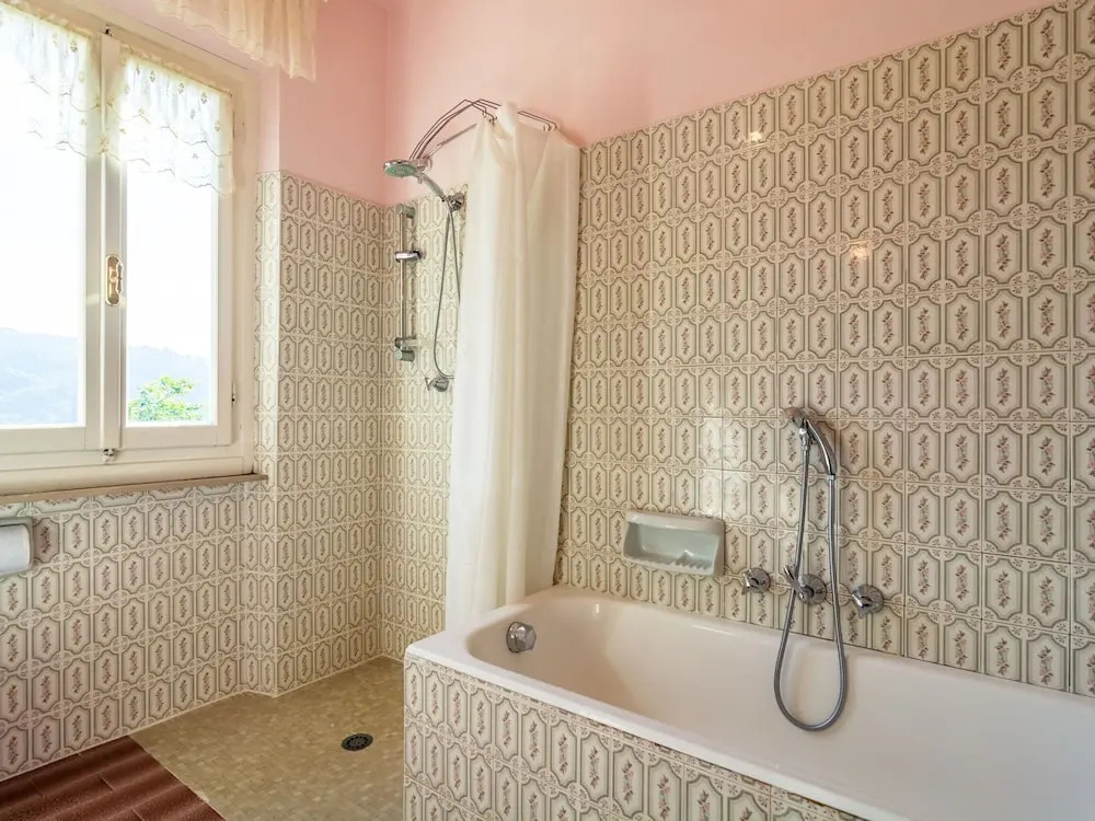 Spacious Holiday Home in Marliana Italy with Private Garden