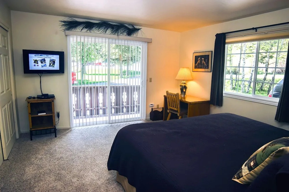 Fawn Valley Inn: 215