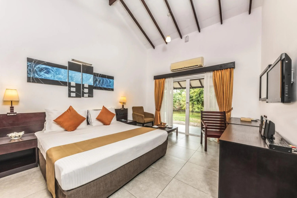 Amethyst Resort Passikudah