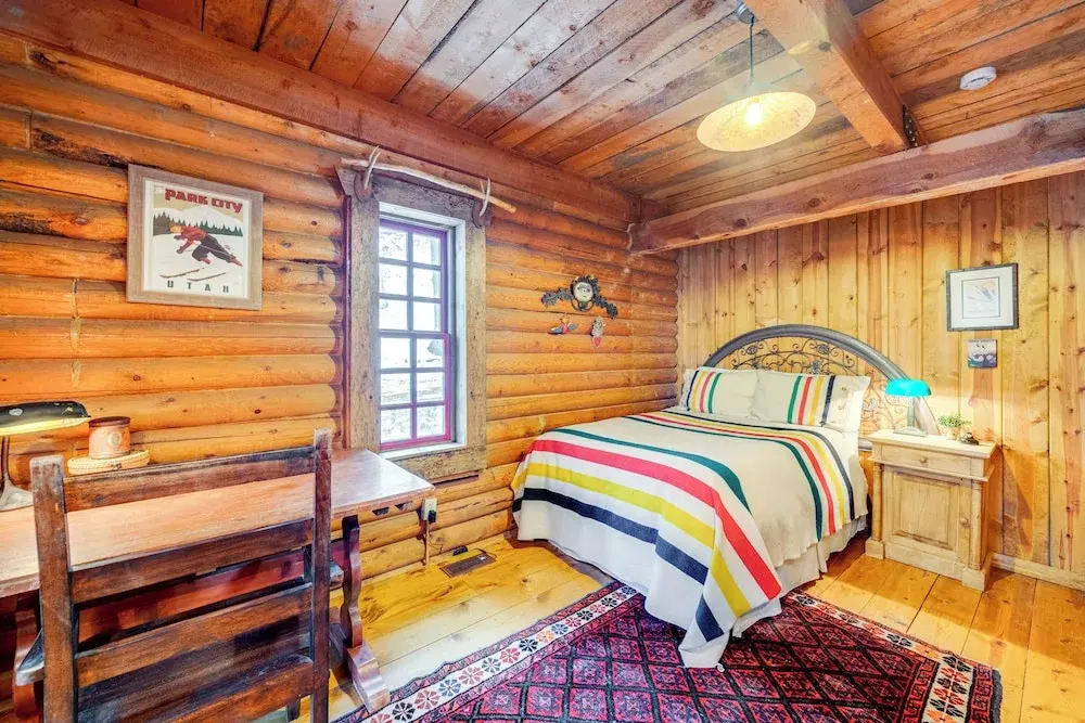 ~ 13 Mi to Main St: Park City Cabin w/ Mtn Views!