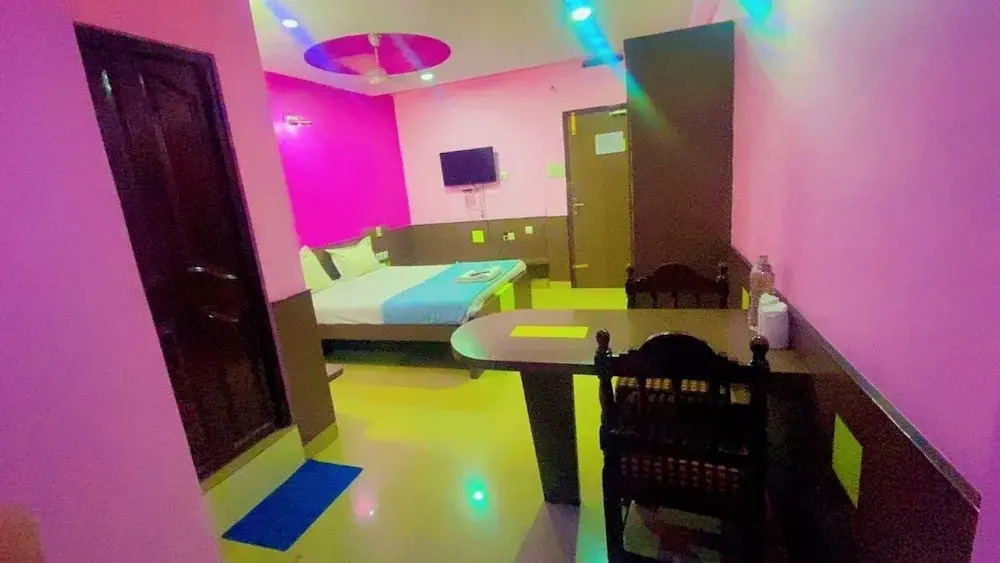 Kalyan Tourist Home