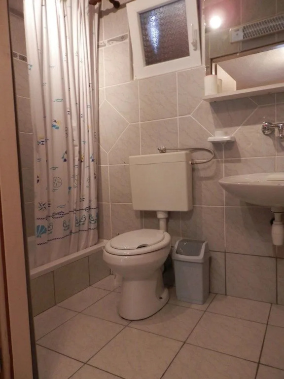 Guest House Tiho