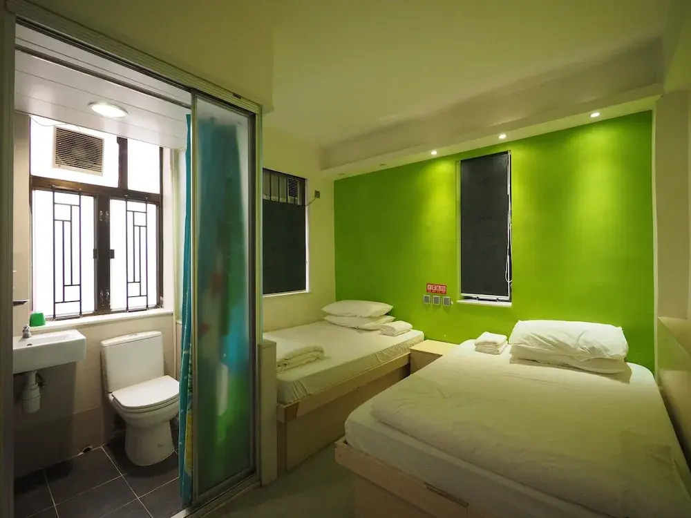 Panda's Hostel - Stylish