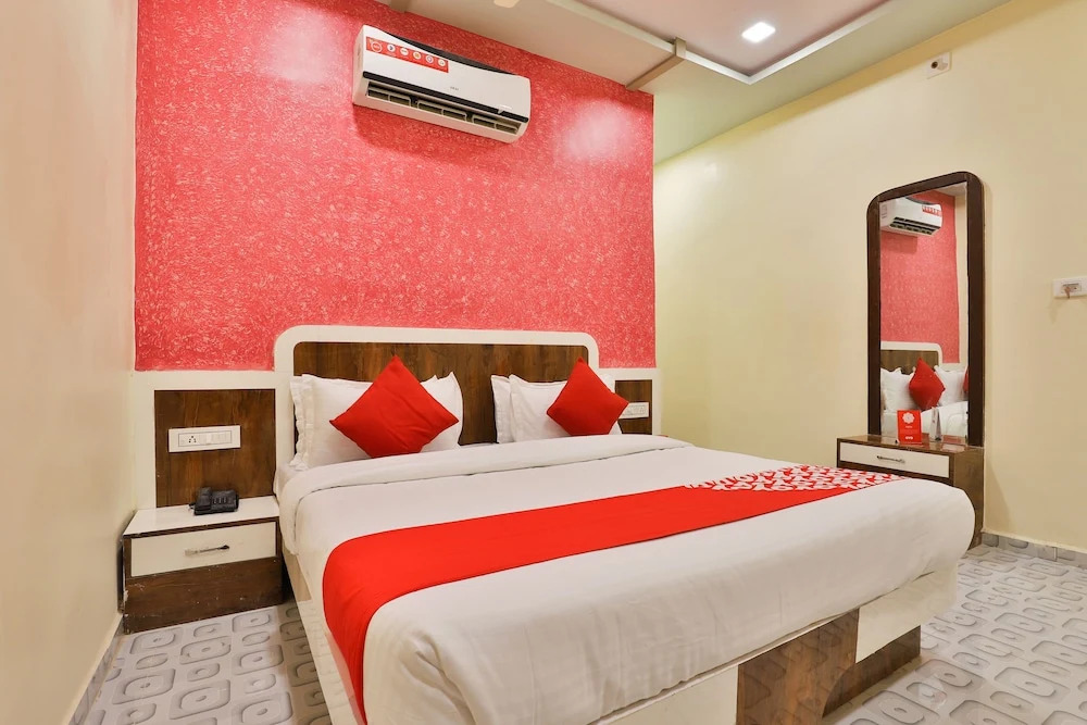 Hotel Rolex By OYO Rooms
