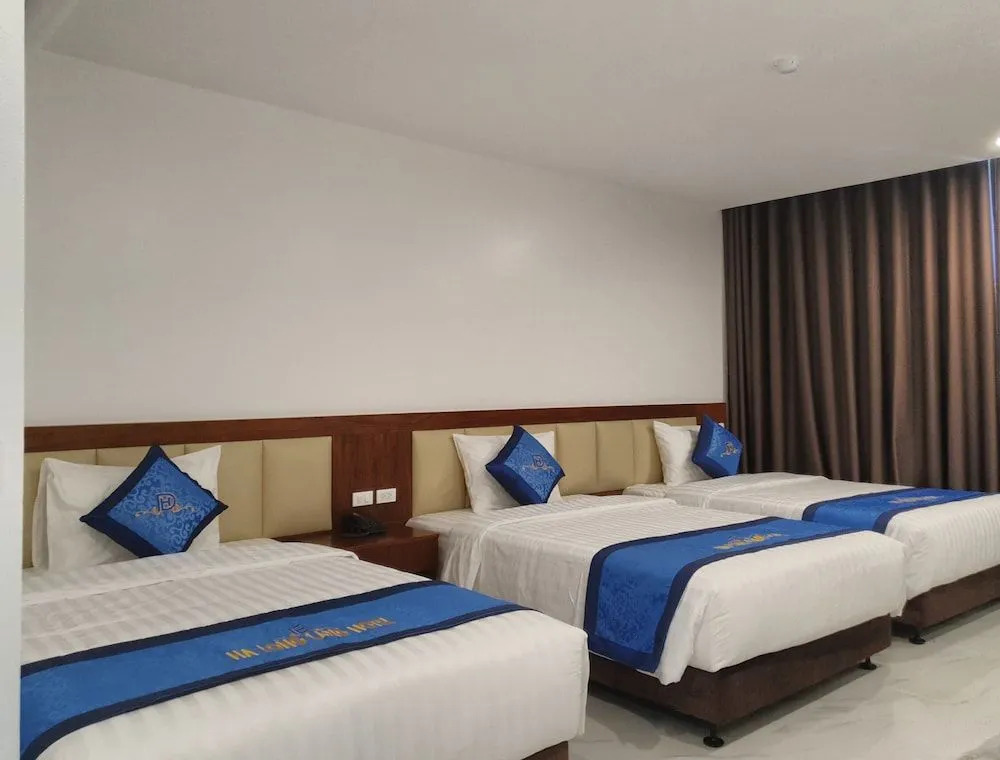 Hạ Long Land Hotel
