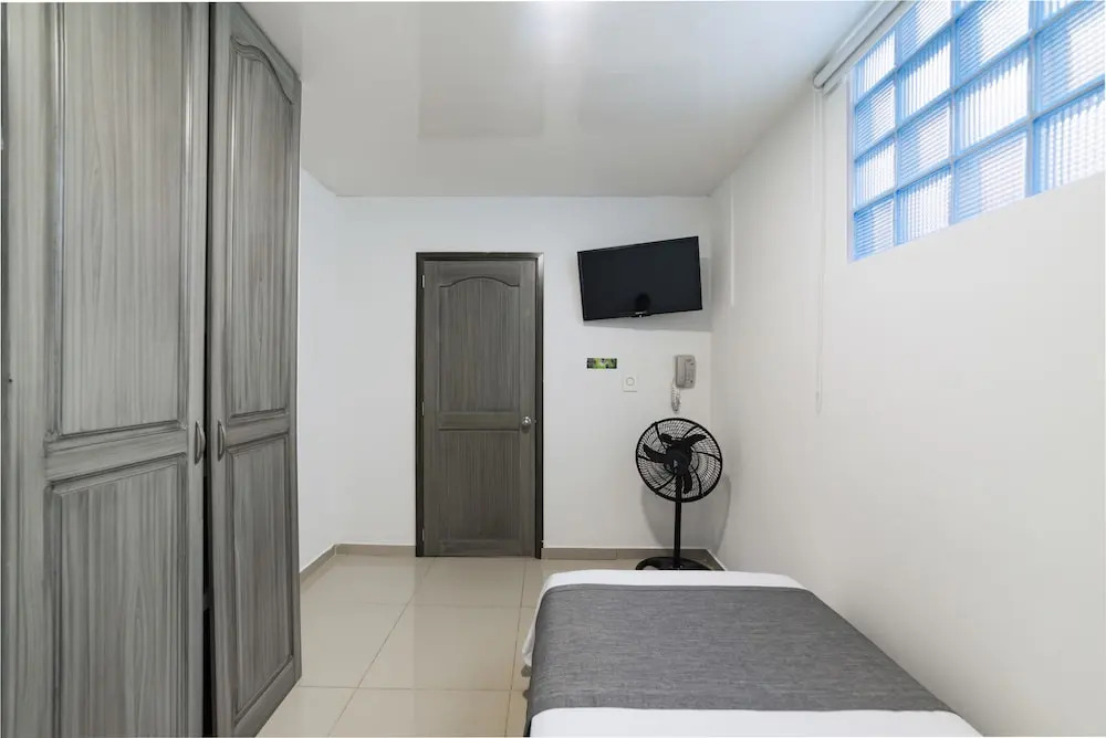 Hotel Exito