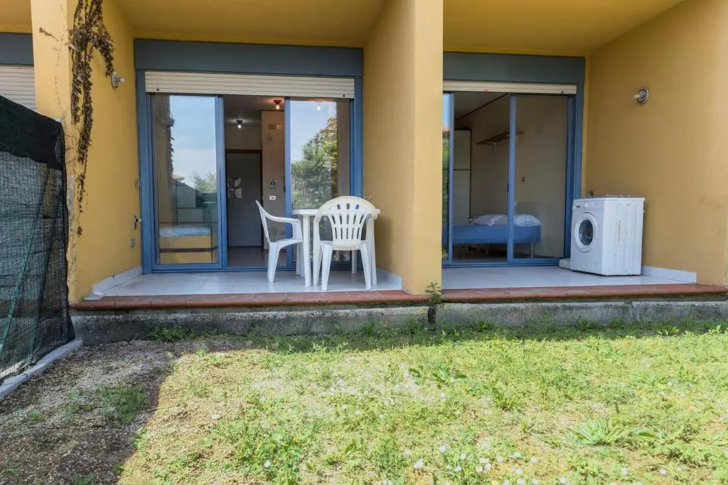 M53 - Marcelli, bilocale con giardino a 100 mt dal mare 4