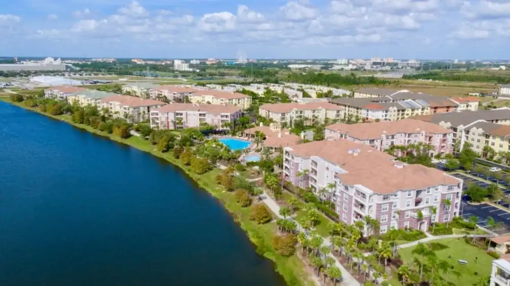 3 Bed 3 BA 5min Universal Spacious 1823ft