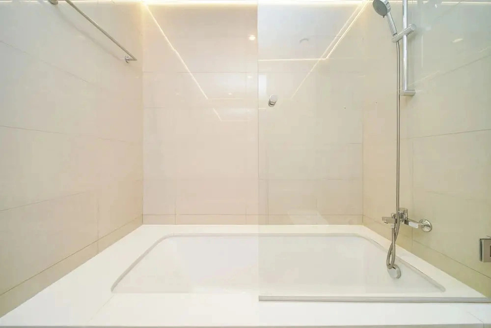 PVH - 2BR Burj Khalifa View - BurjRoyale