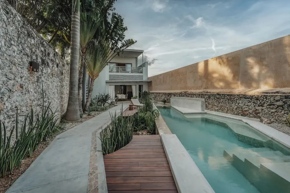 Casa Exclusiva Los Amigos, 4BDR by Cercana