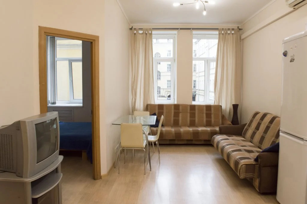 Friends apartment on Nevsky 130
