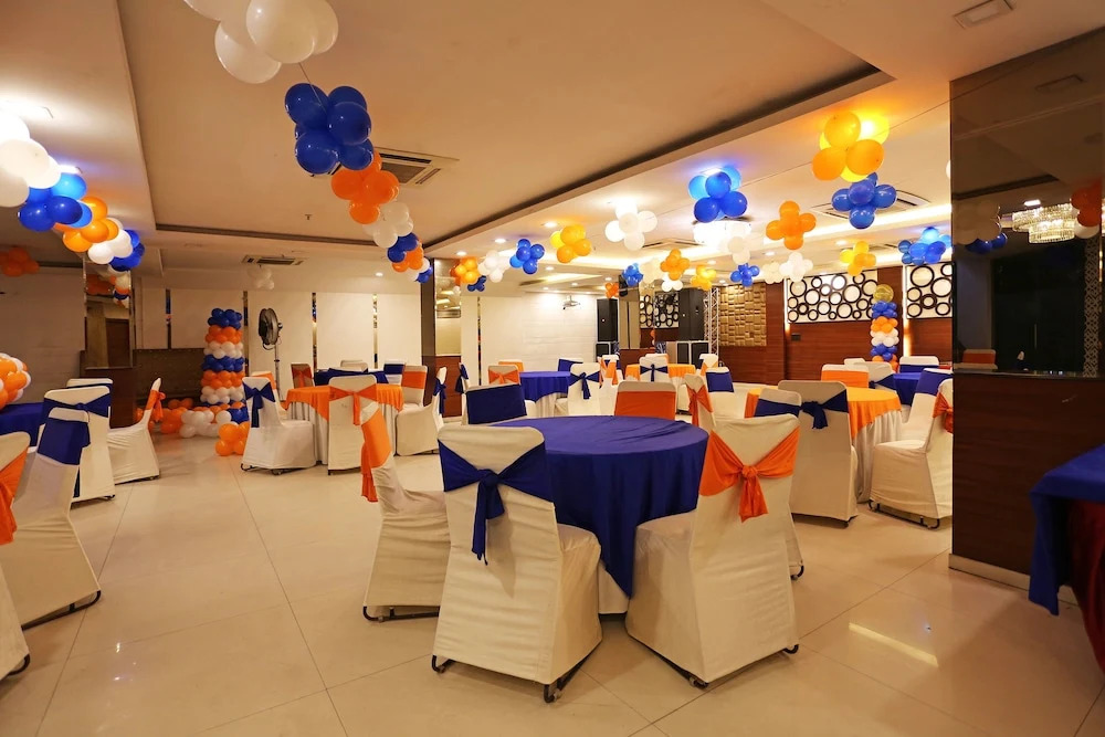 Fabhotel Sunrise Villa