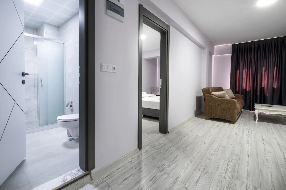 New Blue Izmir Bornova Hotel