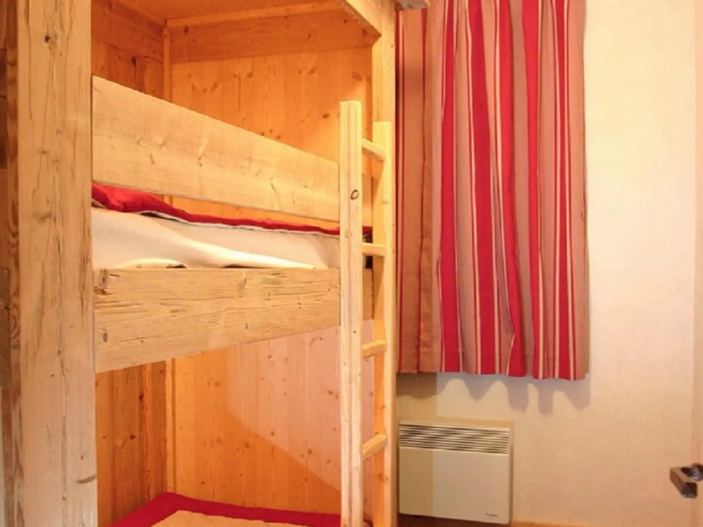 Luxury apartment with balcony in beautiful Les Deux Alpes