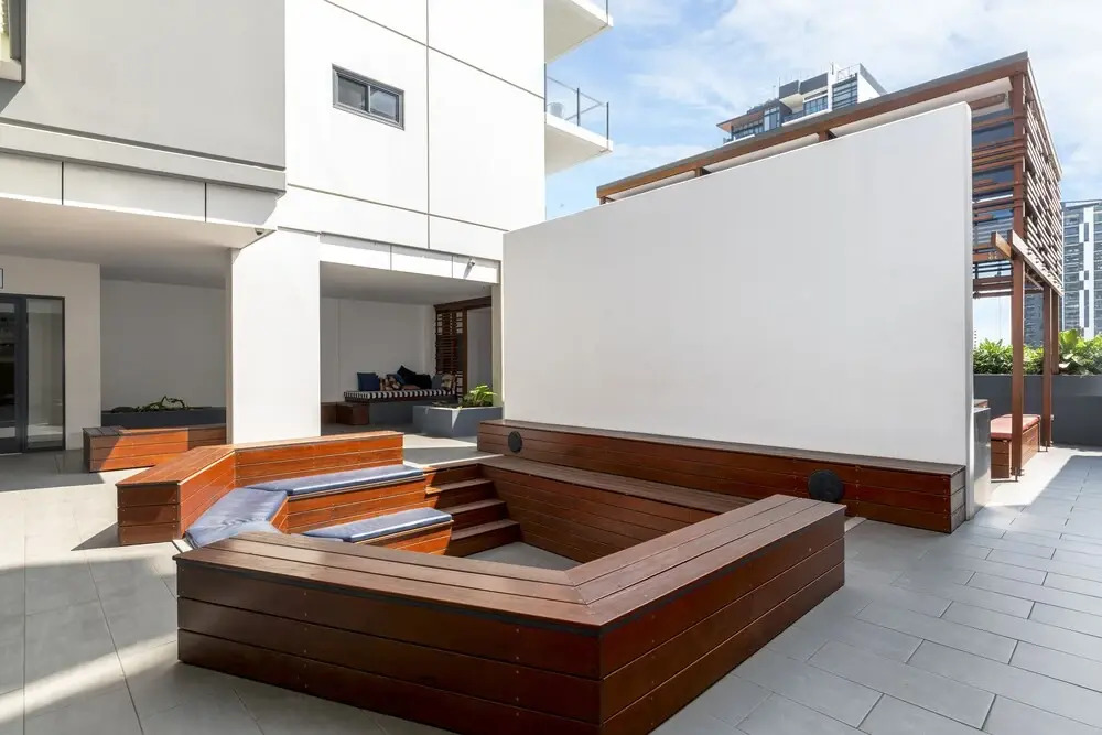 Designer South Bank Apartment