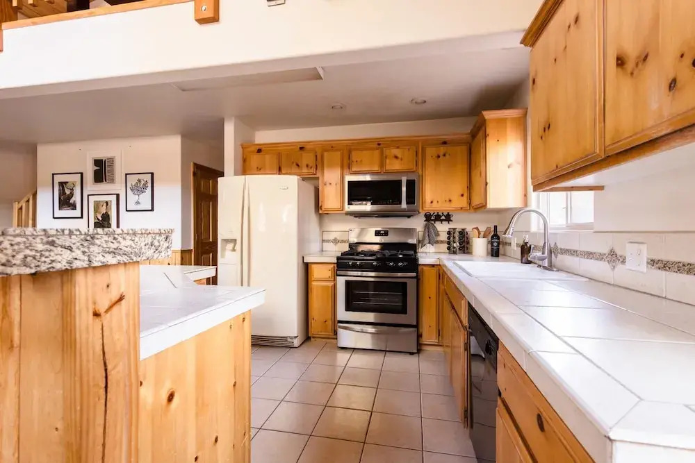 Summit Cabin 1 - Jumper