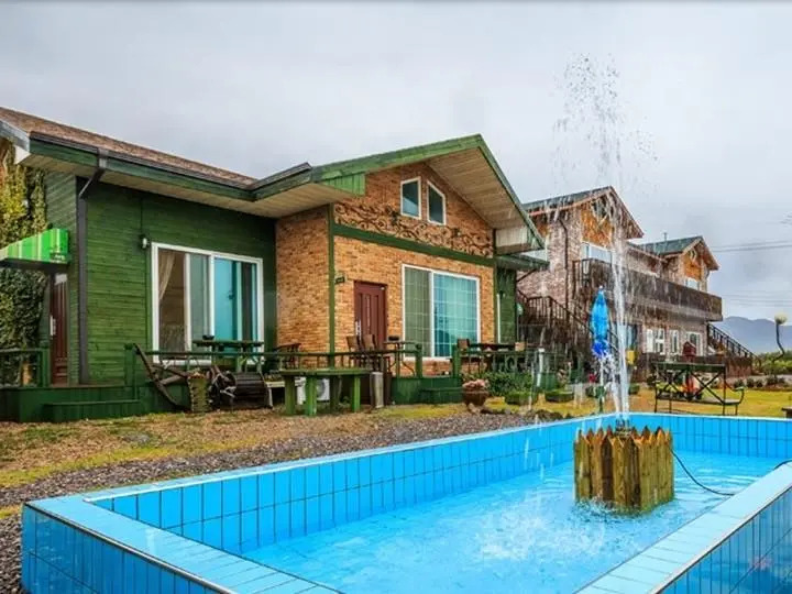 Hanuel Bada Pension
