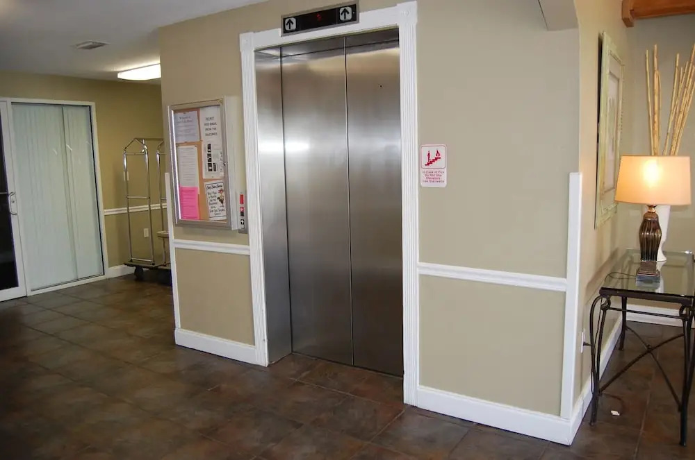 Surfside Shores 2502 condo