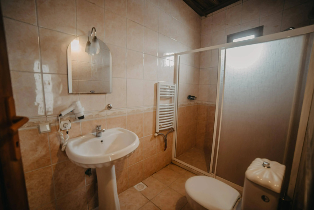 Helios Cave Hotel