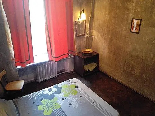 4ROOMS