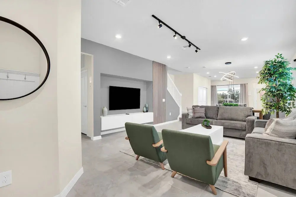 Windsor Island 5br Villa w/Private Pool Spa Disney