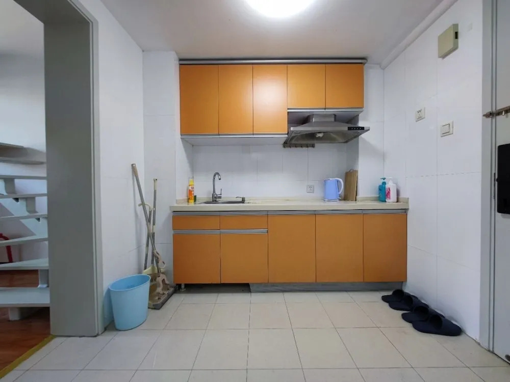 iNestin Shanghai Apt Xinjinqiao Road