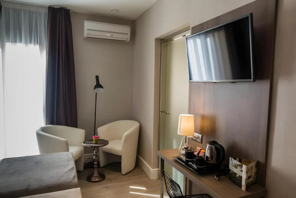 Hotel Oasis