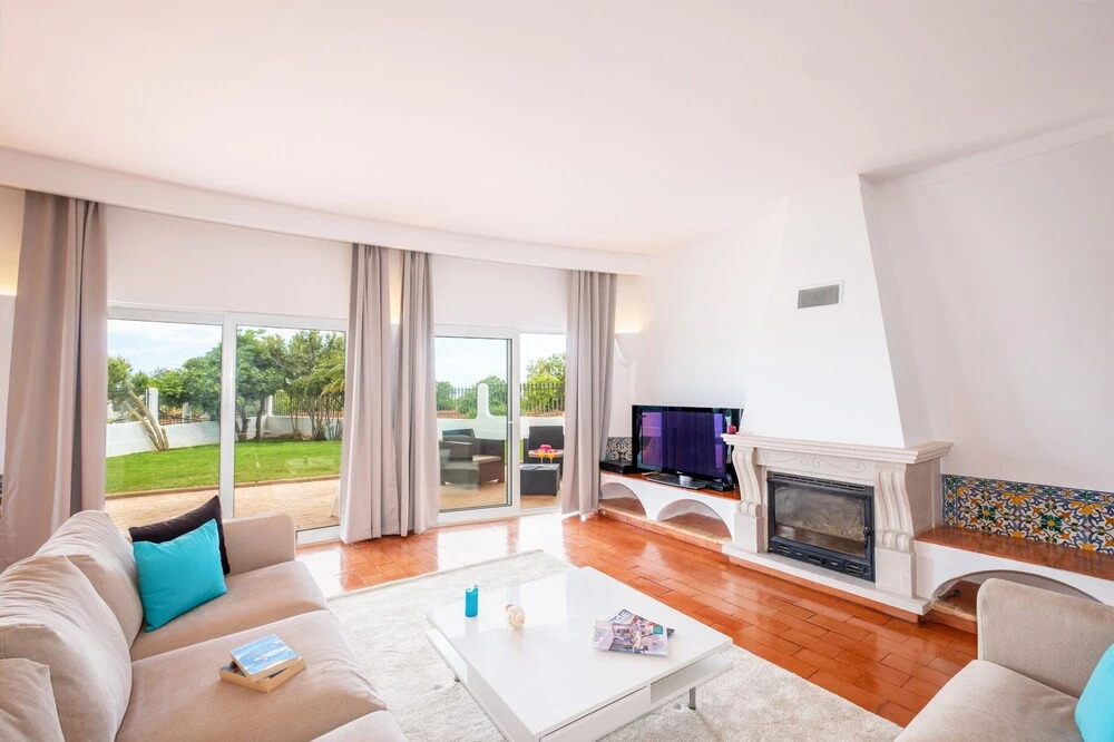 Villa Benagil Boutique - Moradia luxuosa com piscina aquecível e BBQ
