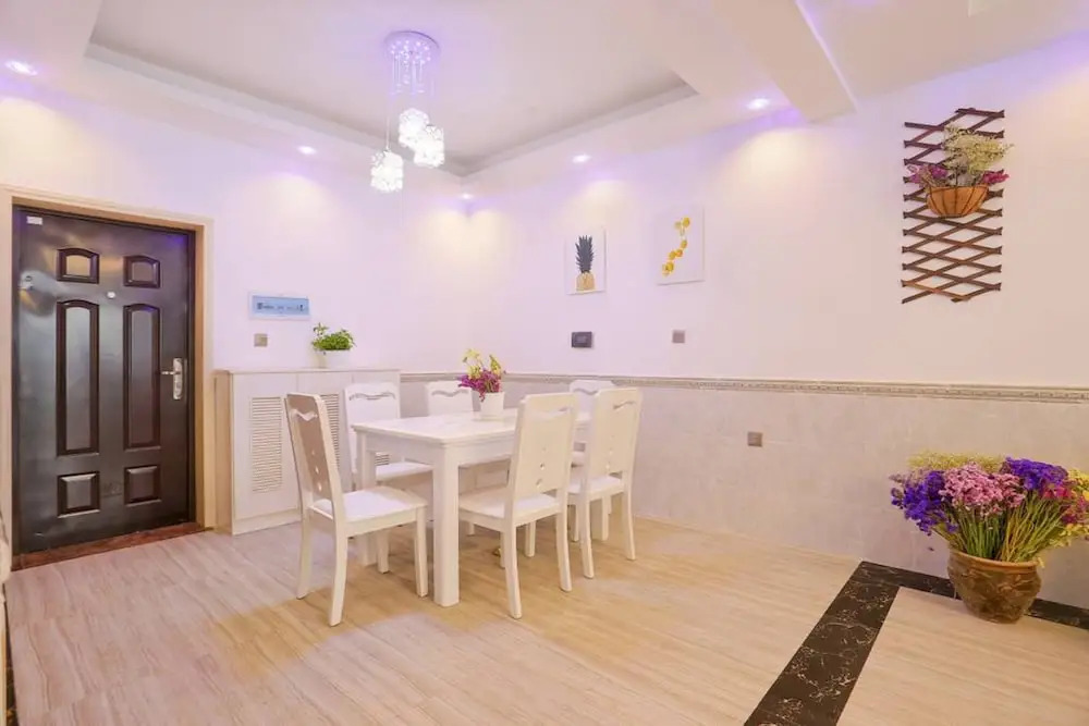 Summer Inn Wulingyuan