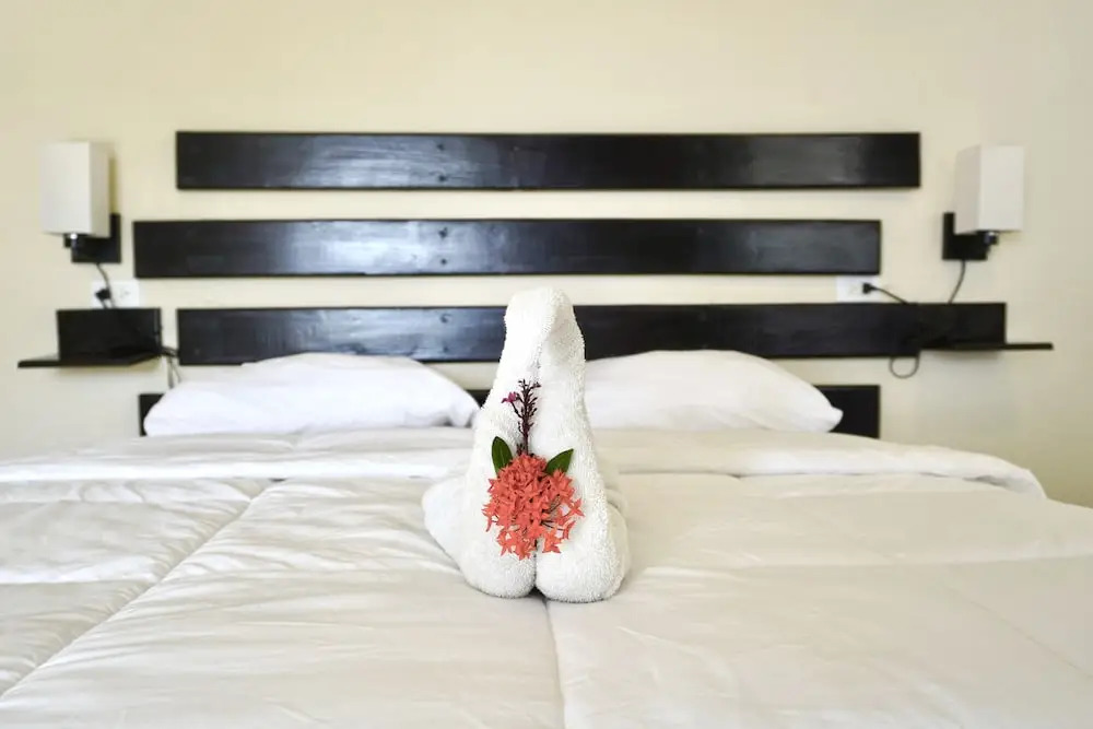Lunas View Hotel and Restaurant